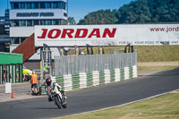 enduro-digital-images;event-digital-images;eventdigitalimages;mallory-park;mallory-park-photographs;mallory-park-trackday;mallory-park-trackday-photographs;no-limits-trackdays;peter-wileman-photography;racing-digital-images;trackday-digital-images;trackday-photos